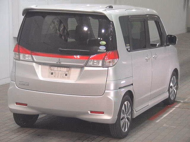 MITSUBISHI DELICA D:2