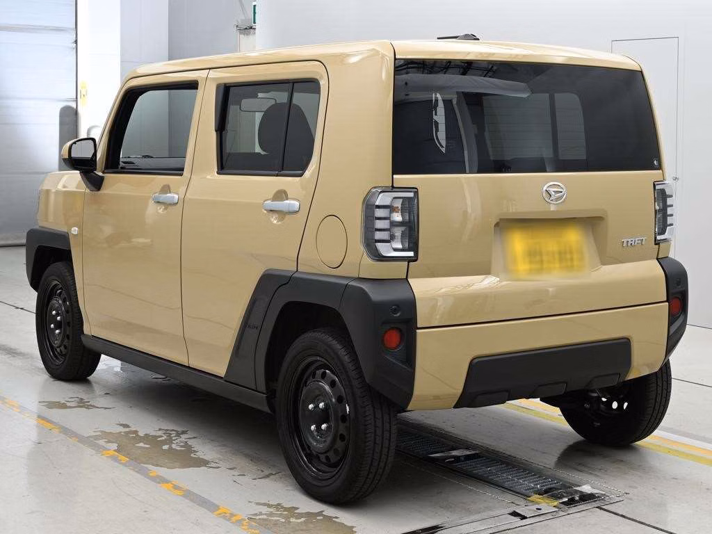 DAIHATSU TAFT