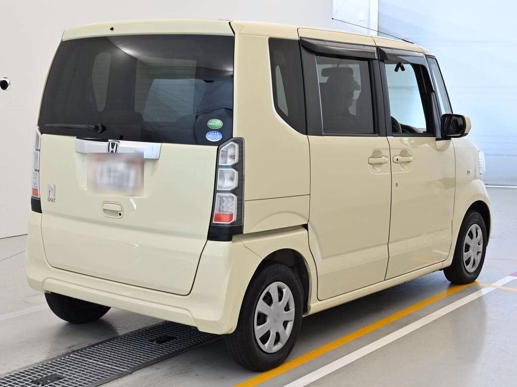HONDA N-BOX