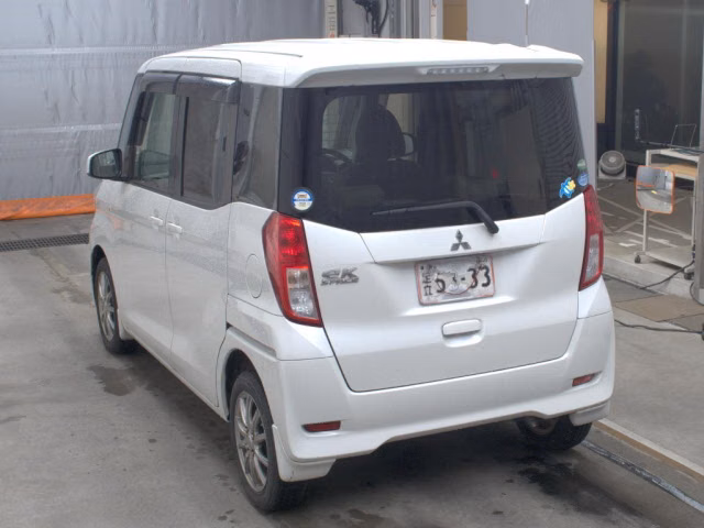 MITSUBISHI EK SPACE