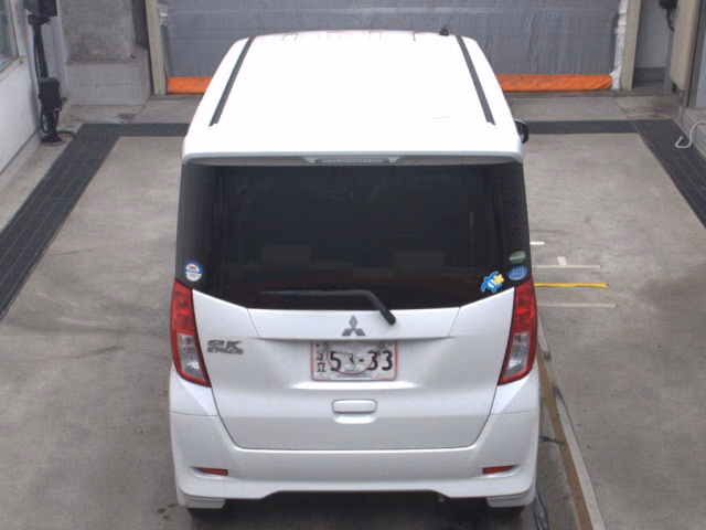 MITSUBISHI EK SPACE