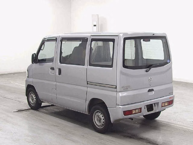 NISSAN NV100 CLIPPER