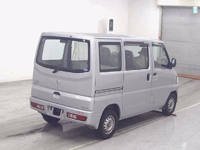 NISSAN NV100 CLIPPER