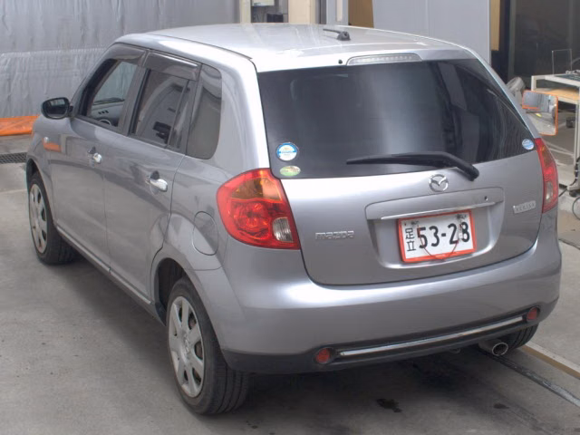 MAZDA VERISA
