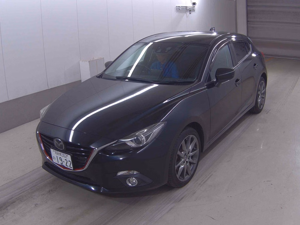 MAZDA AXELA