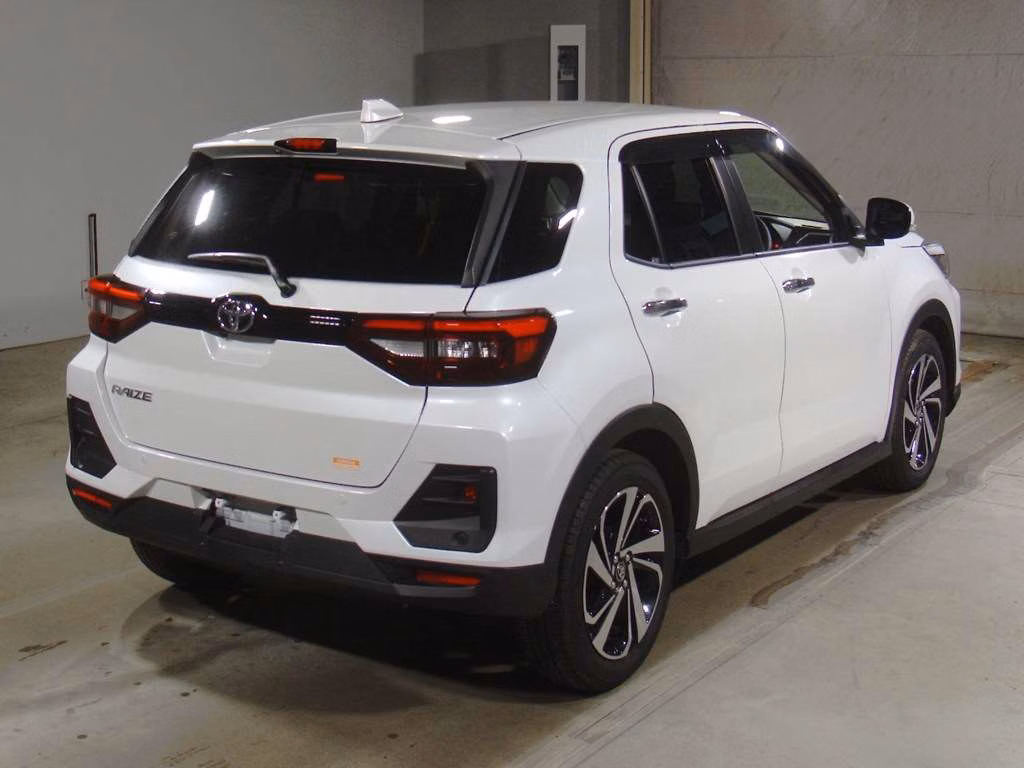 TOYOTA RAIZE