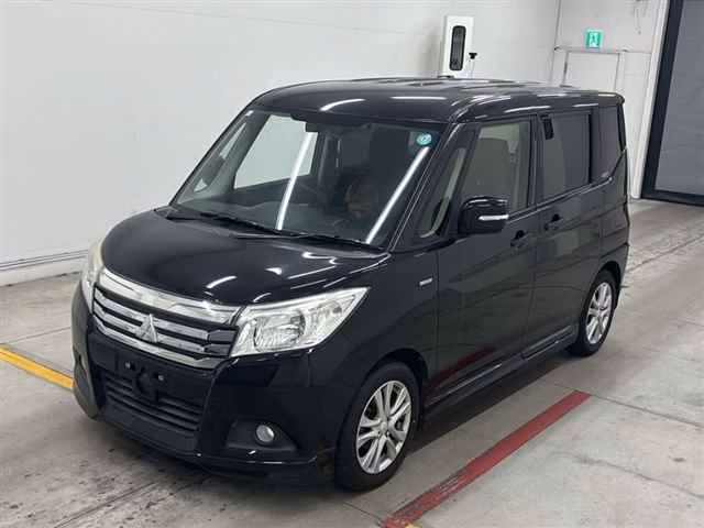 MITSUBISHI DELICA D:2