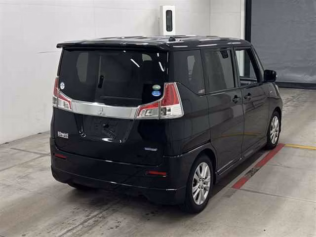MITSUBISHI DELICA D:2