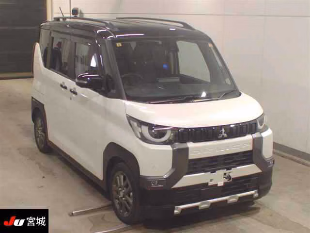 MITSUBISHI DELICA MINI