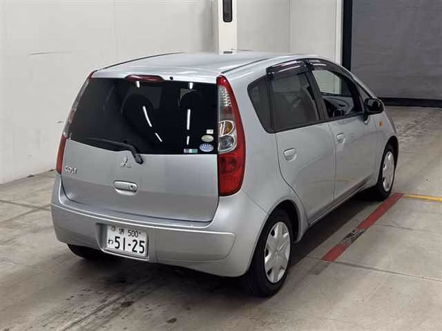 MITSUBISHI COLT