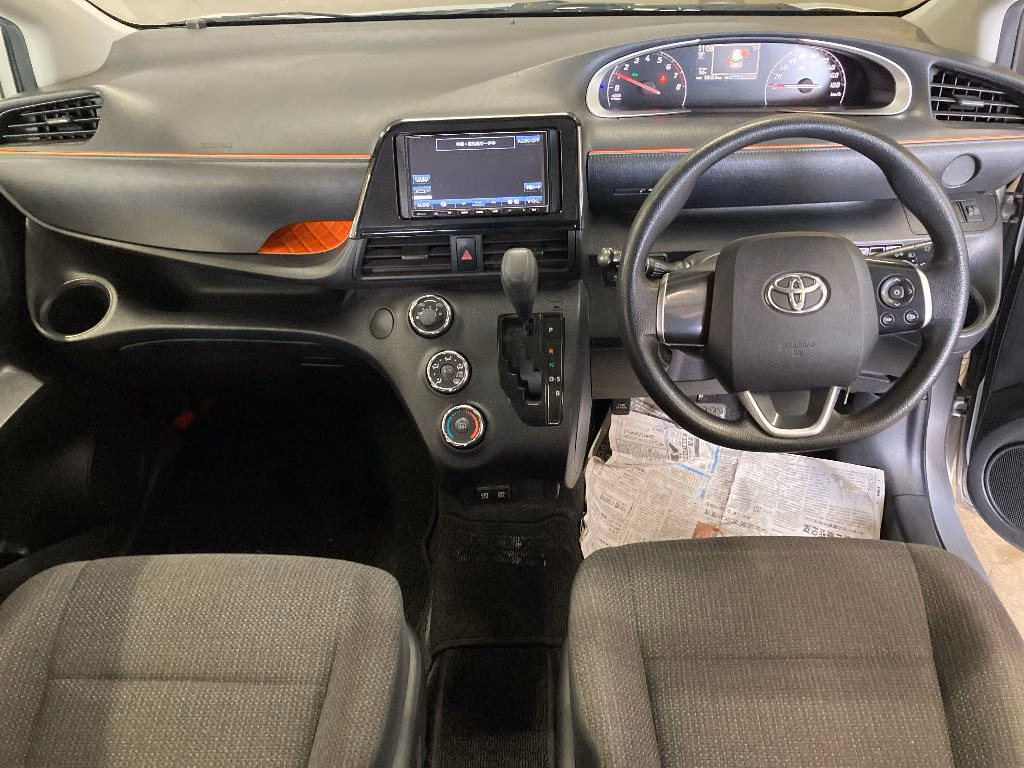 TOYOTA SIENTA