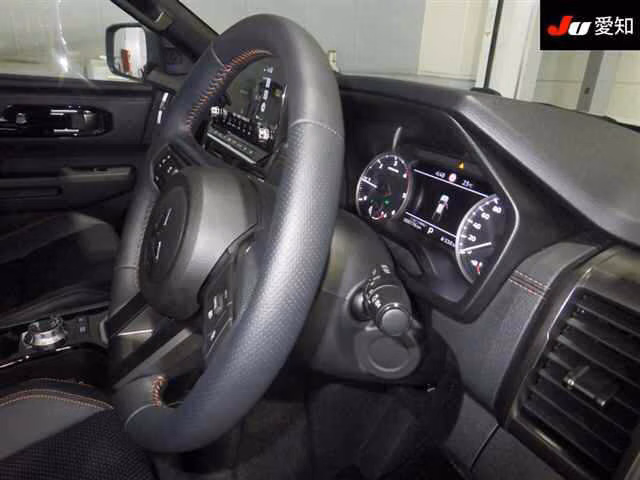 MITSUBISHI TRITON
