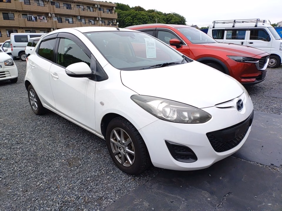 MAZDA DEMIO