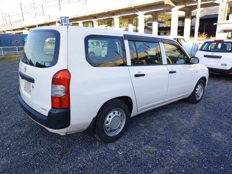 MAZDA FAMILIA