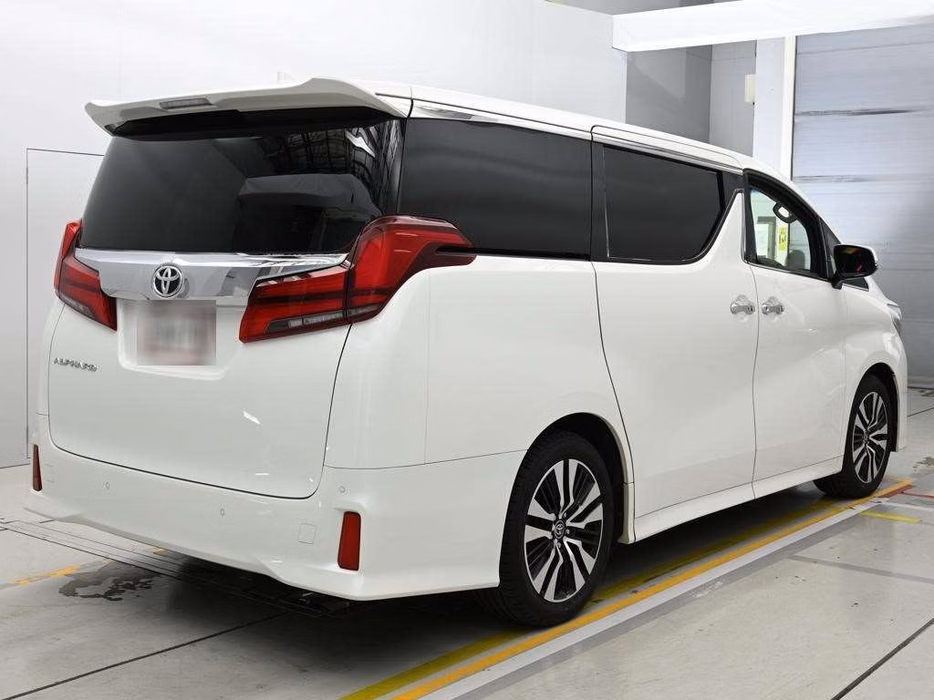 TOYOTA ALPHARD