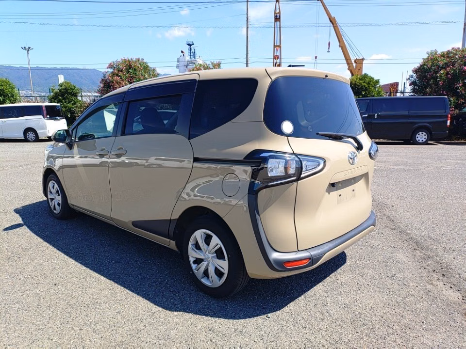 TOYOTA SIENTA