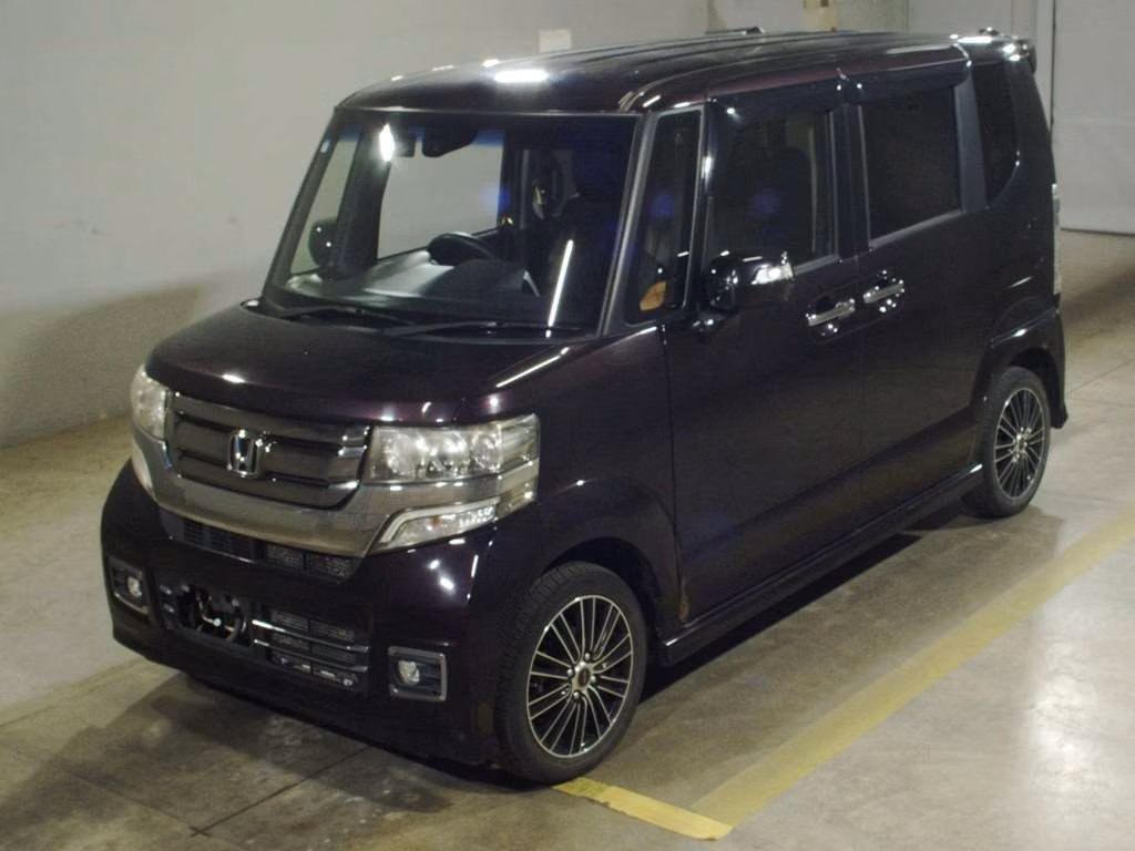 HONDA N-BOX