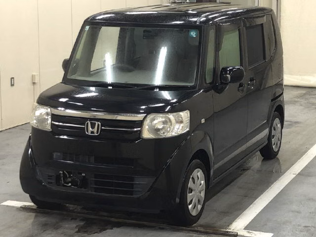HONDA N-BOX