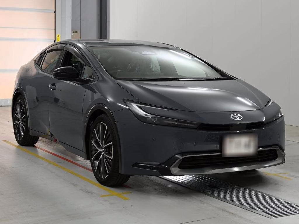 TOYOTA PRIUS