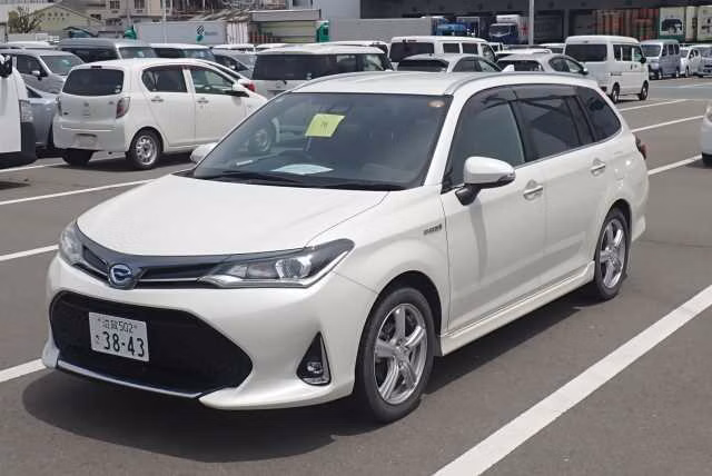 TOYOTA COROLLA FIELDER