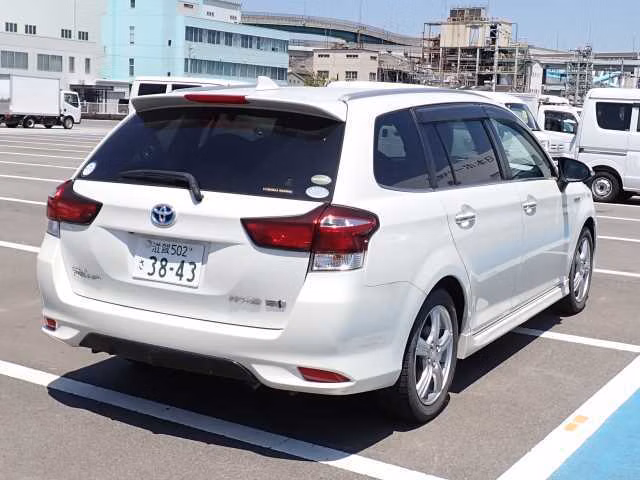 TOYOTA COROLLA FIELDER