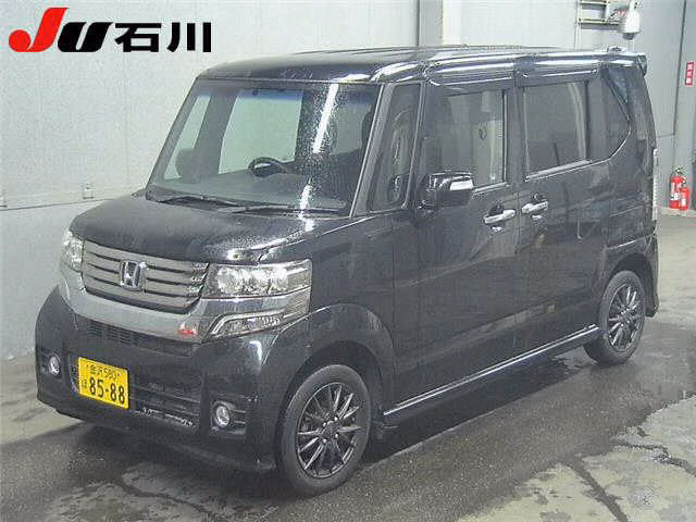 HONDA N-BOX