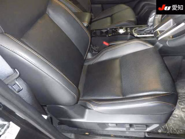 MITSUBISHI TRITON