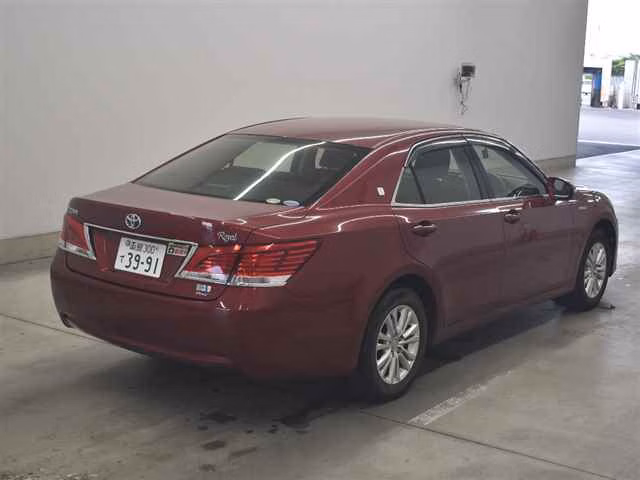 TOYOTA CROWN