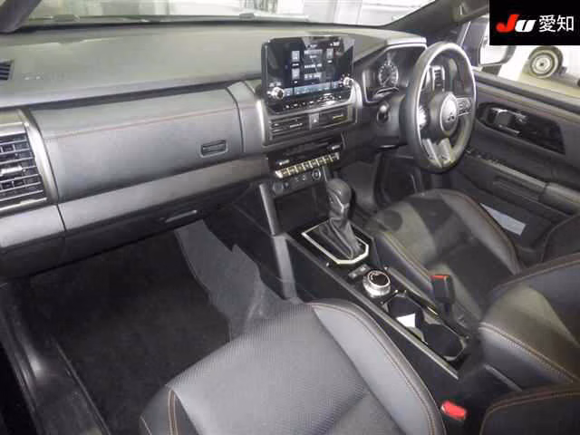 MITSUBISHI TRITON