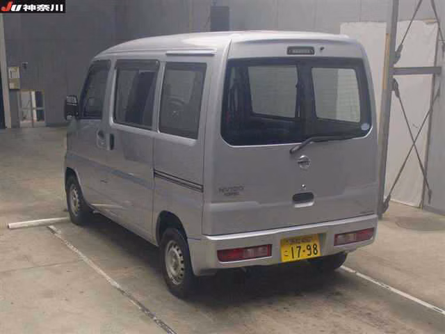 NISSAN NV100 CLIPPER