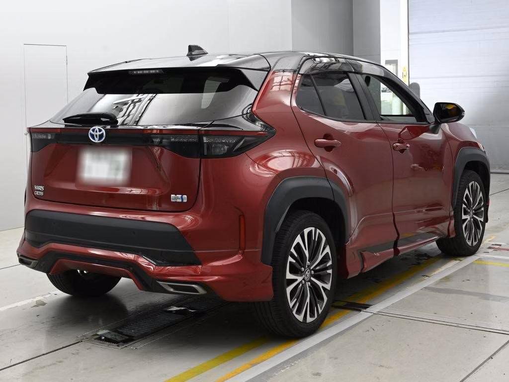 TOYOTA YARIS CROSS