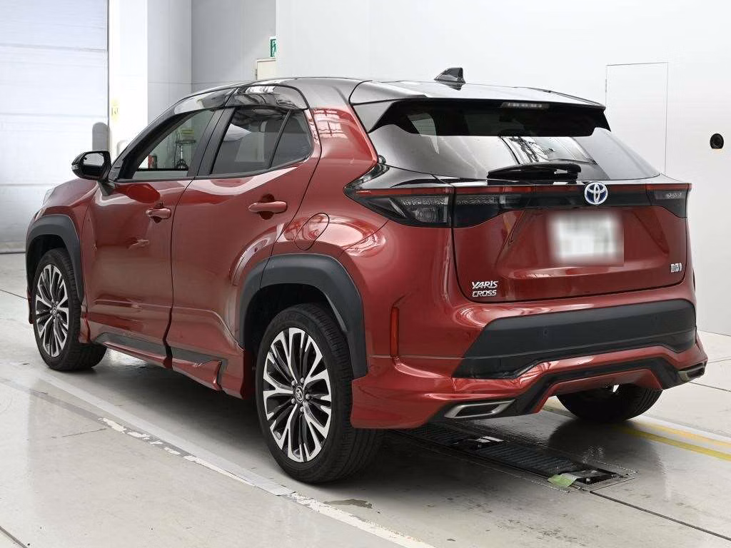 TOYOTA YARIS CROSS