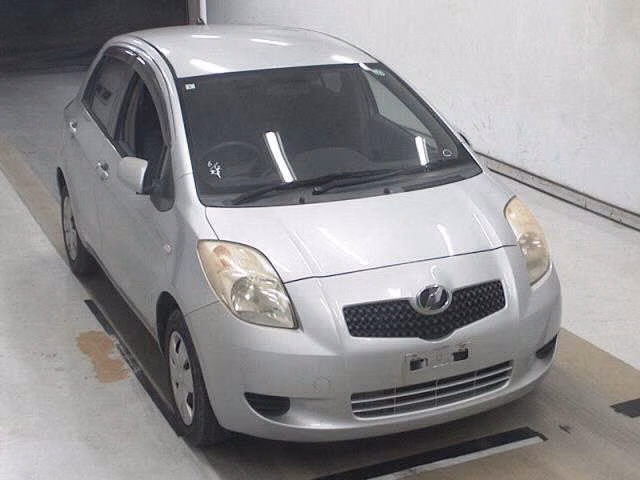 TOYOTA VITZ