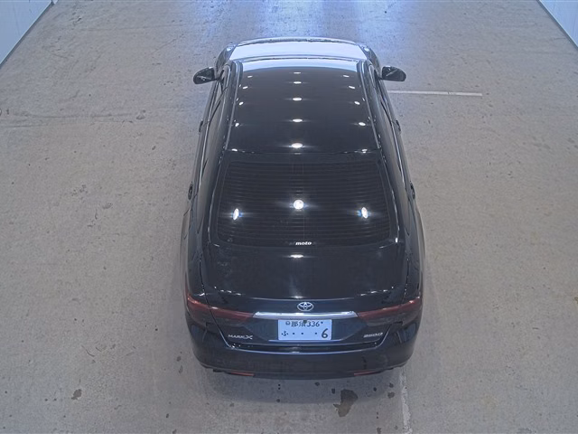 TOYOTA MARK X