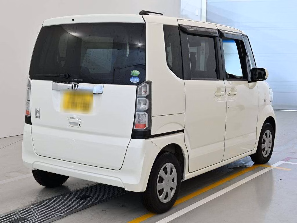 HONDA N-BOX