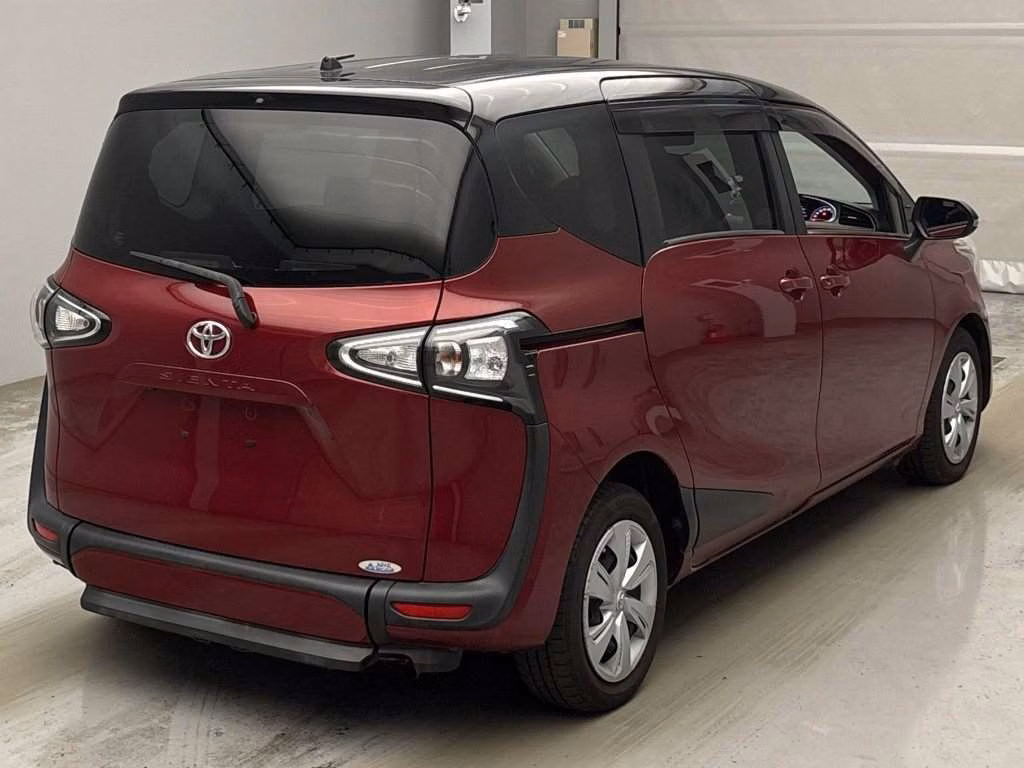 TOYOTA SIENTA