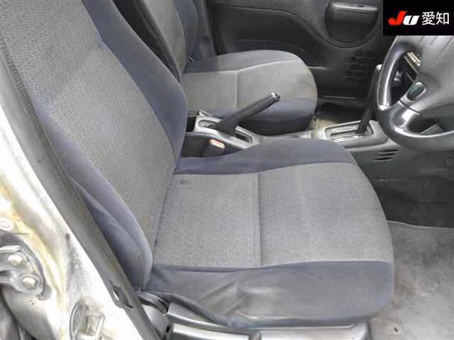 DAIHATSU TERIOS KID