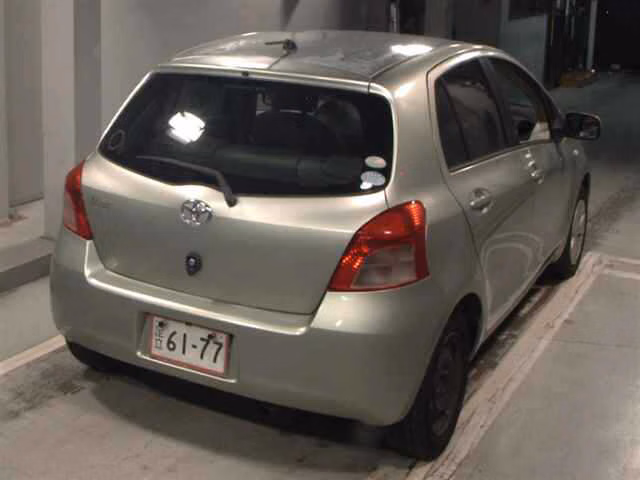 TOYOTA VITZ