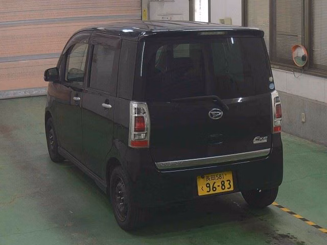 DAIHATSU TANTO EXE