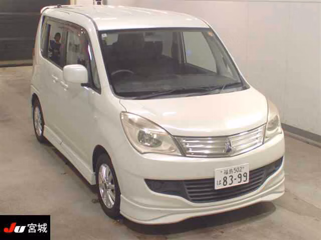 MITSUBISHI DELICA D:2