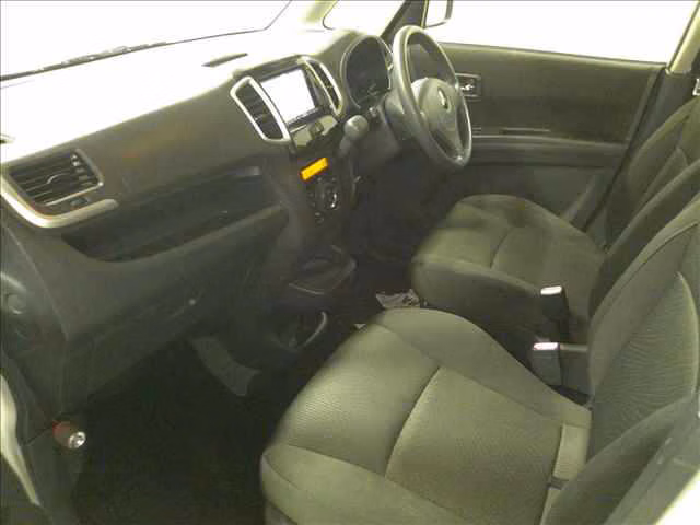 MITSUBISHI DELICA D:2