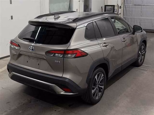 TOYOTA COROLLA CROSS