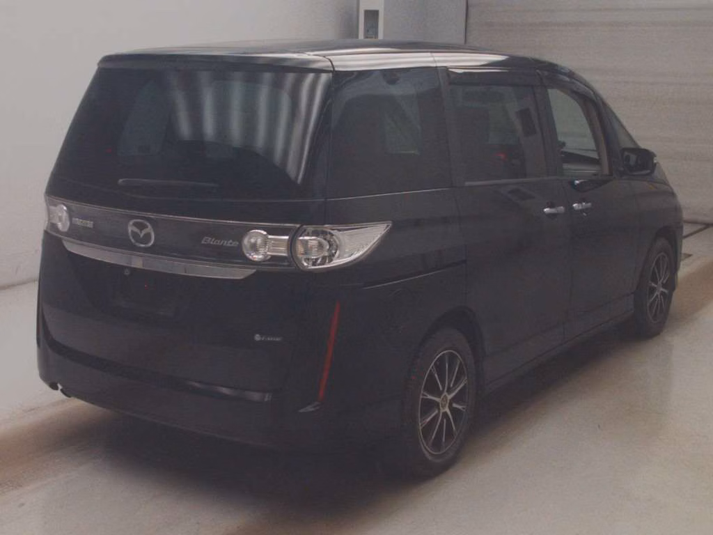 MAZDA BIANTE