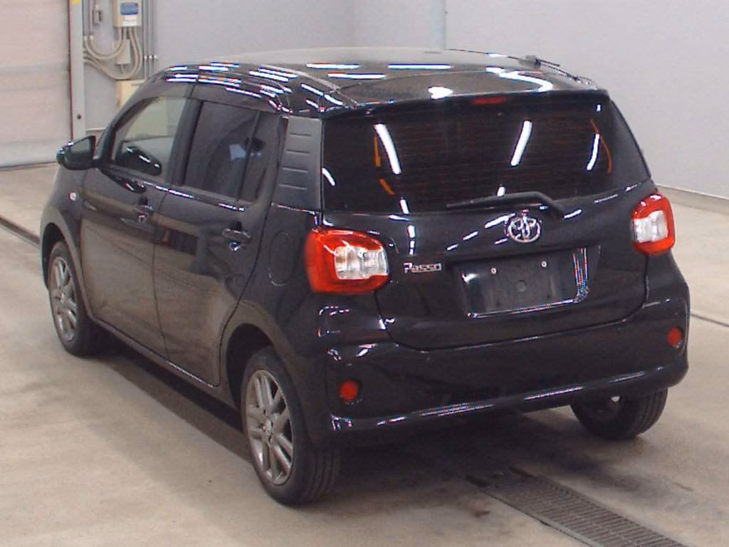 TOYOTA PASSO