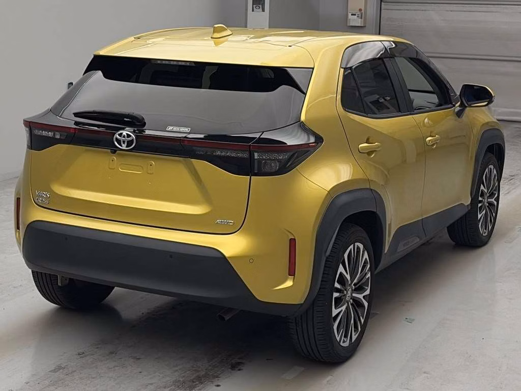TOYOTA YARIS CROSS