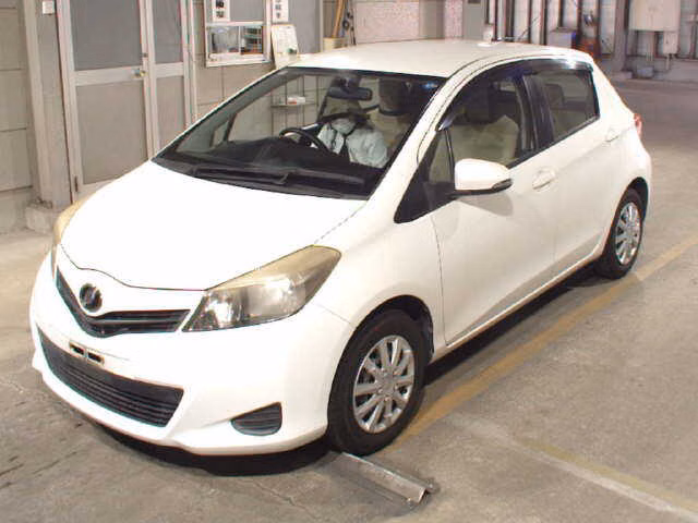 TOYOTA VITZ
