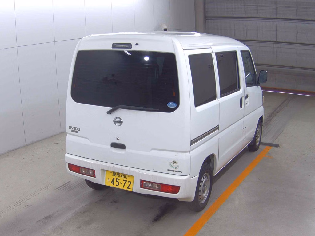 NISSAN NV100 CLIPPER