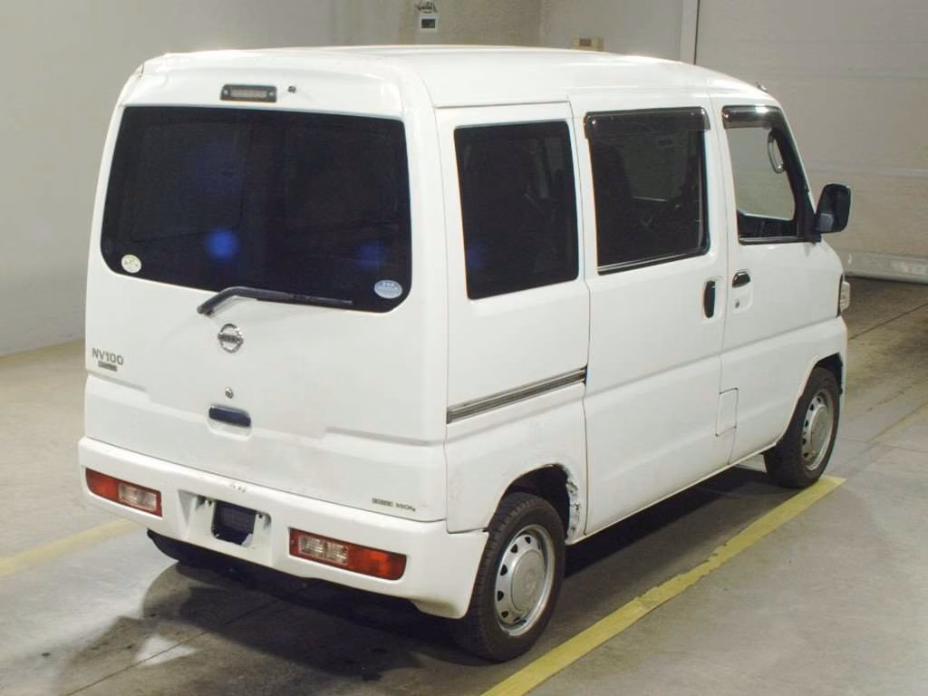 NISSAN NV100 CLIPPER