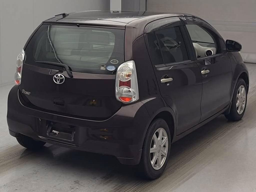 TOYOTA PASSO