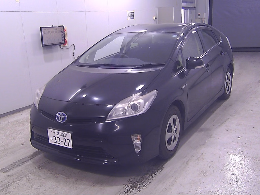 TOYOTA PRIUS
